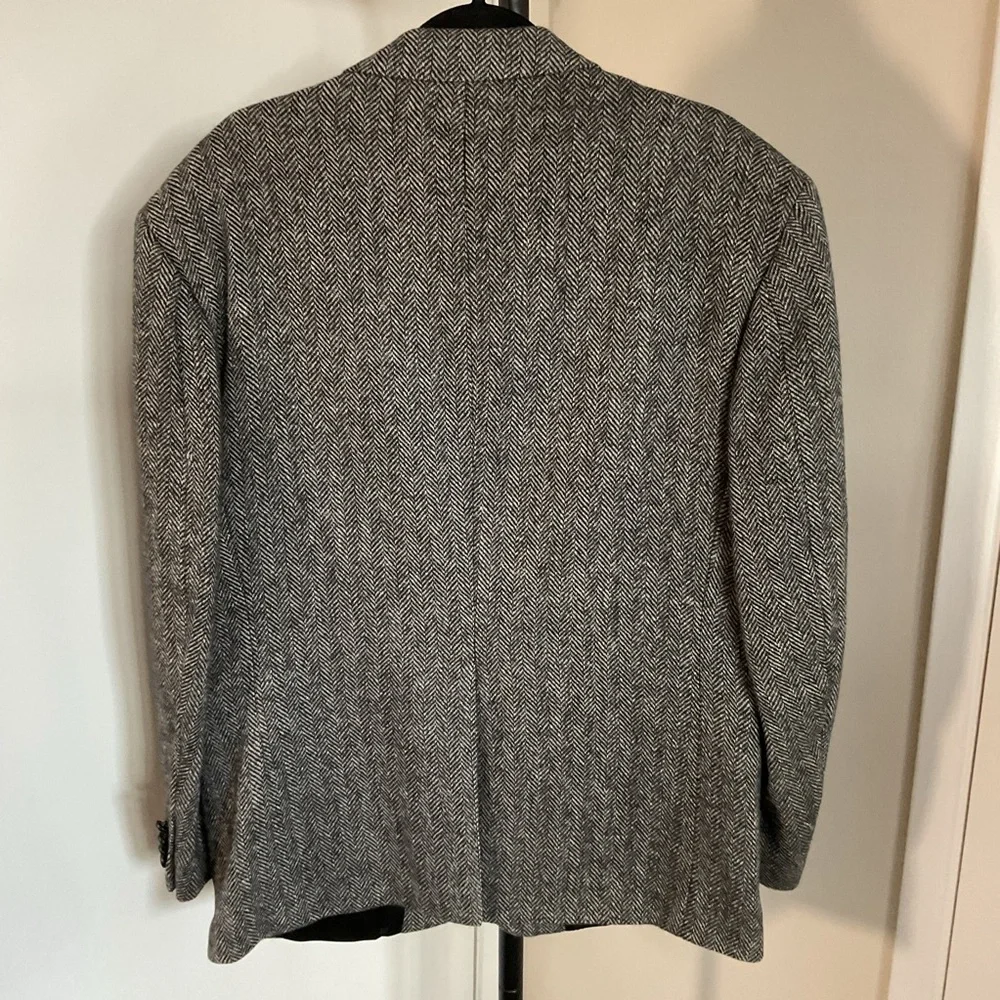 Vintage GGG Clothes 100% Wool Herringbone Sport Coat Blazer Gray 42S Moldova